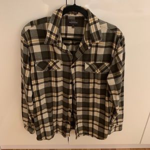 Men’s Quicksilver Button Down Shirt